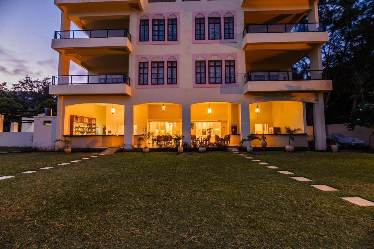 Cocoa Boutique Hotel - Your Kenyan Beachfront Bliss Mombasa Eksteriør bilde